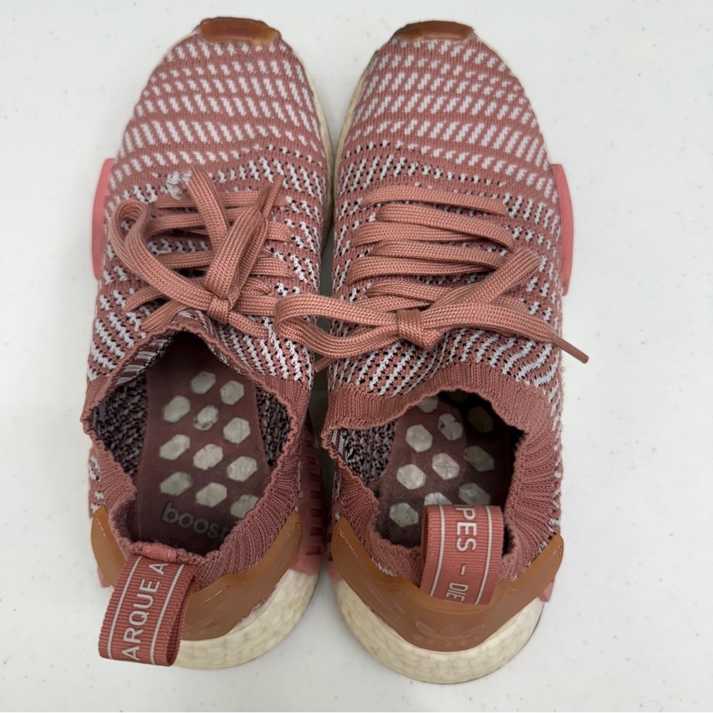 Adidas Boost Running Shoes Size 8 Pink Comfy - Picture 5 of 7